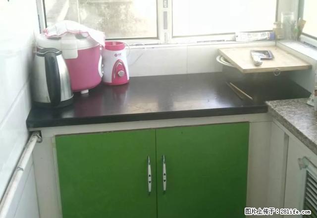 (单间出租)12小区步行街时代太佰附近大卧室出租 - 房屋出租 - 房屋租售 - 石河子分类信息 - 石河子28生活网 shz.28life.net