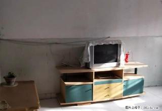 14小区三小附近二楼标准一室两厅可配全套家具家电出租房子热！ - 石河子28生活网 shz.28life.net